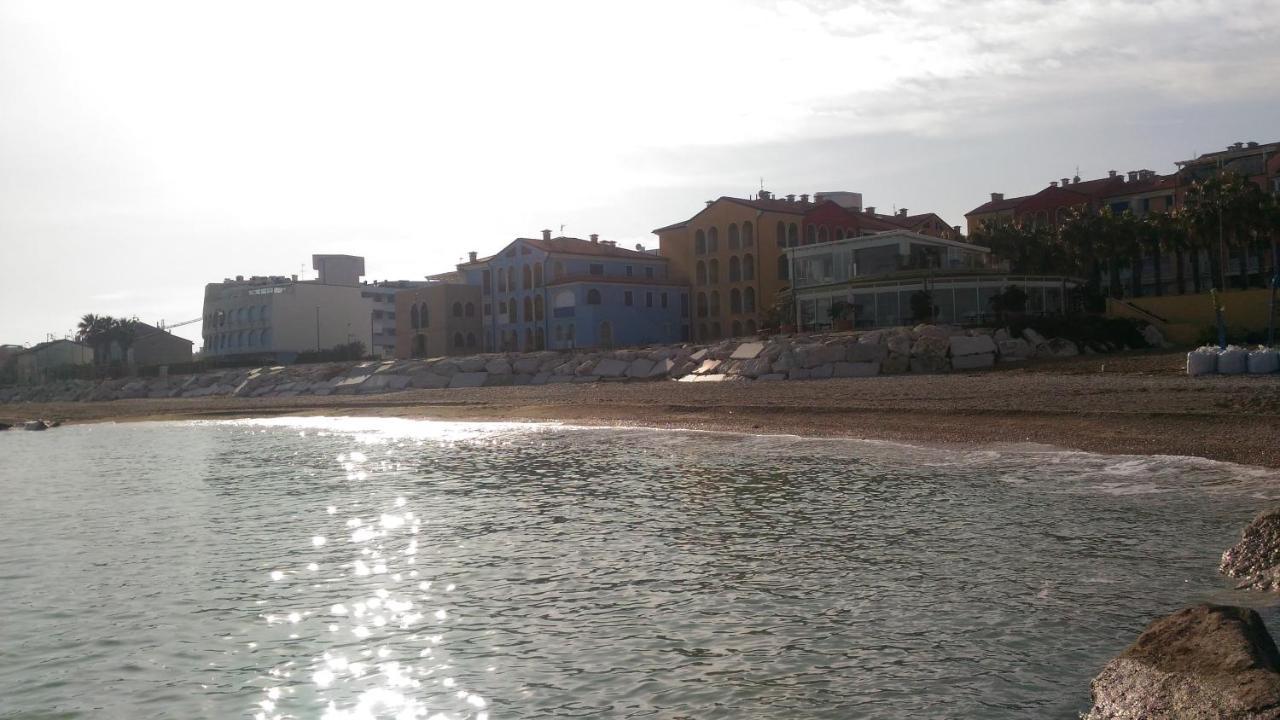 Amare Il Mare Apartamento Porto Recanati Exterior foto